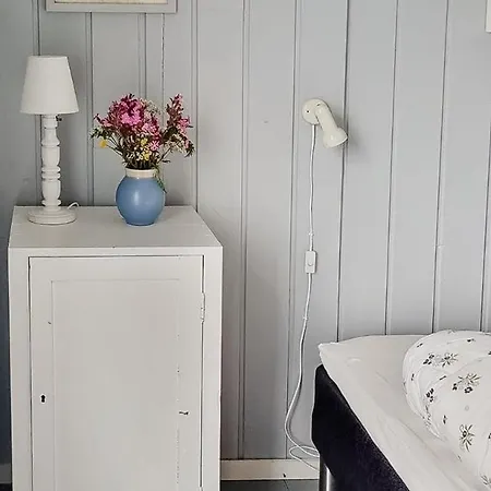 Simple With Sea Views On Island *