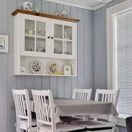 Simple With Sea Views On Island * Utsira