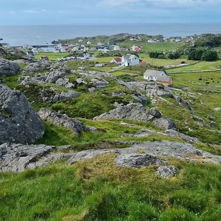 Simple With Sea Views On Island * Utsira